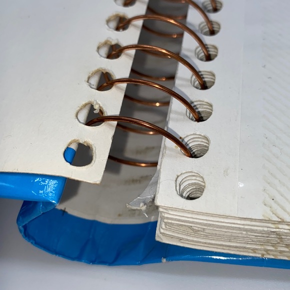 Disney Winnie The Pooh Honey Pot and Bees Photo Album Spiral Bound - Picture 3 of 14